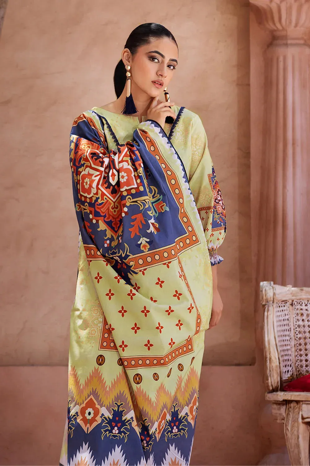 3PC Printed Unstitched Lawn Suit KLA-2684