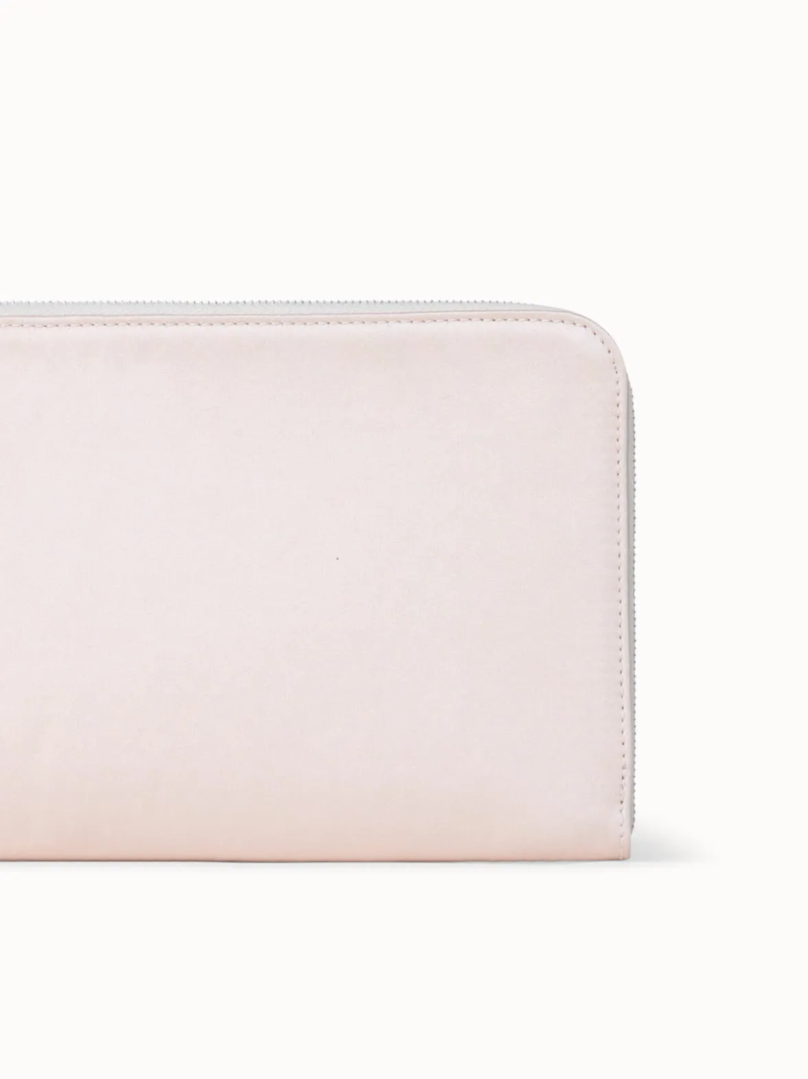 Alexa Tassle Pouch