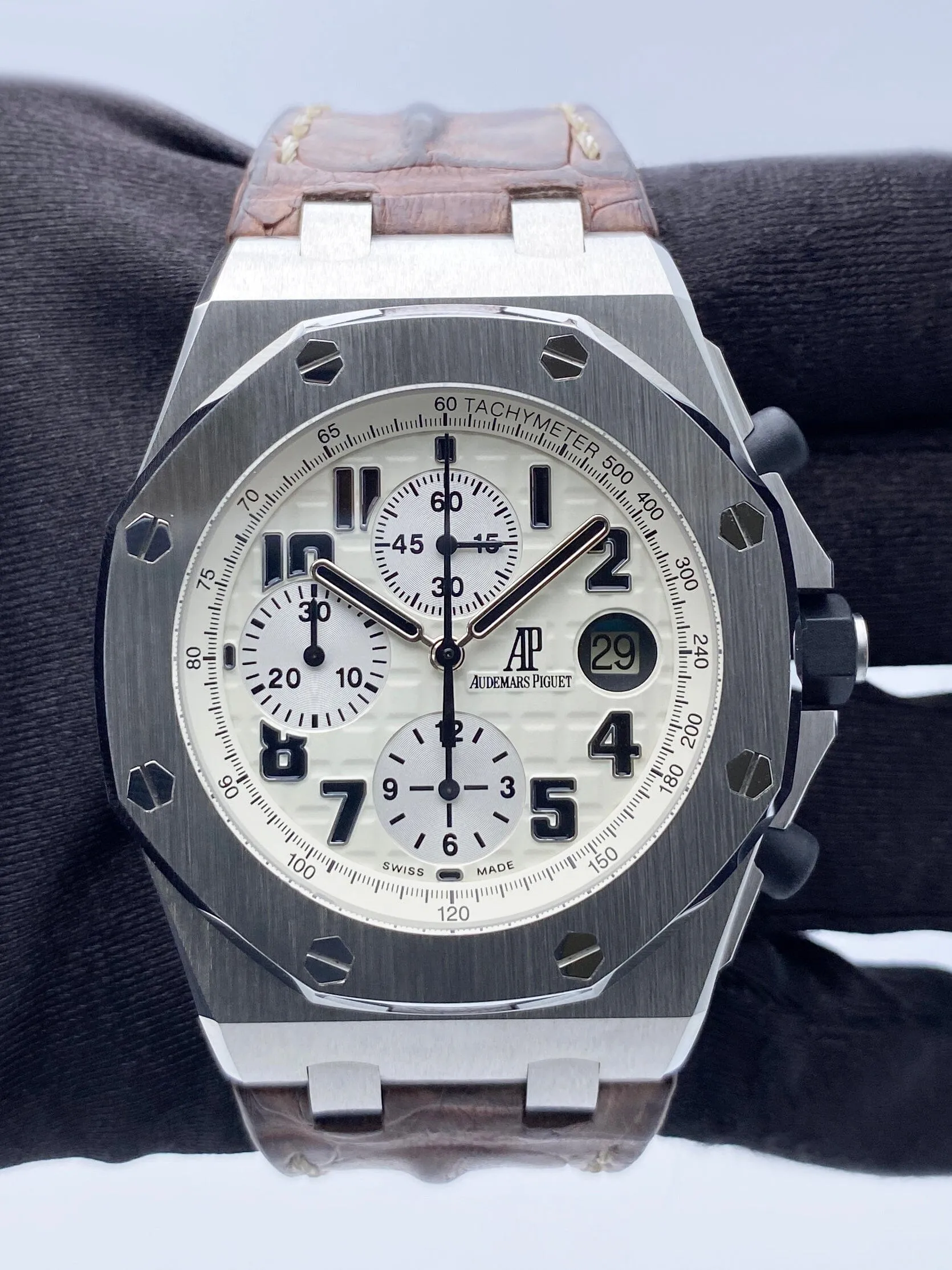 Audemars Piguet Royal Oak Offshore 26170ST Safari Mens Watch Papers