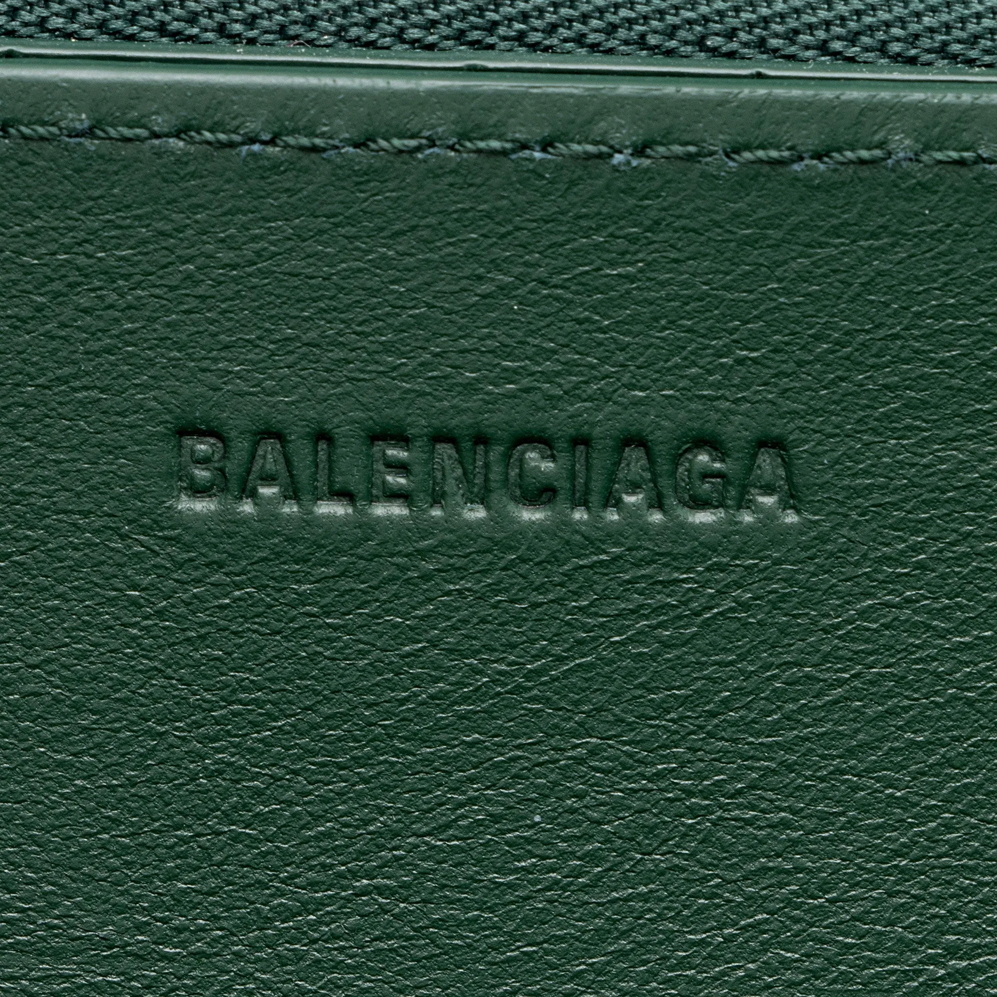 Balenciaga Croc Embossed Calfskin Gossip Small Shoulder Bag (SHF-Vvr5sm)