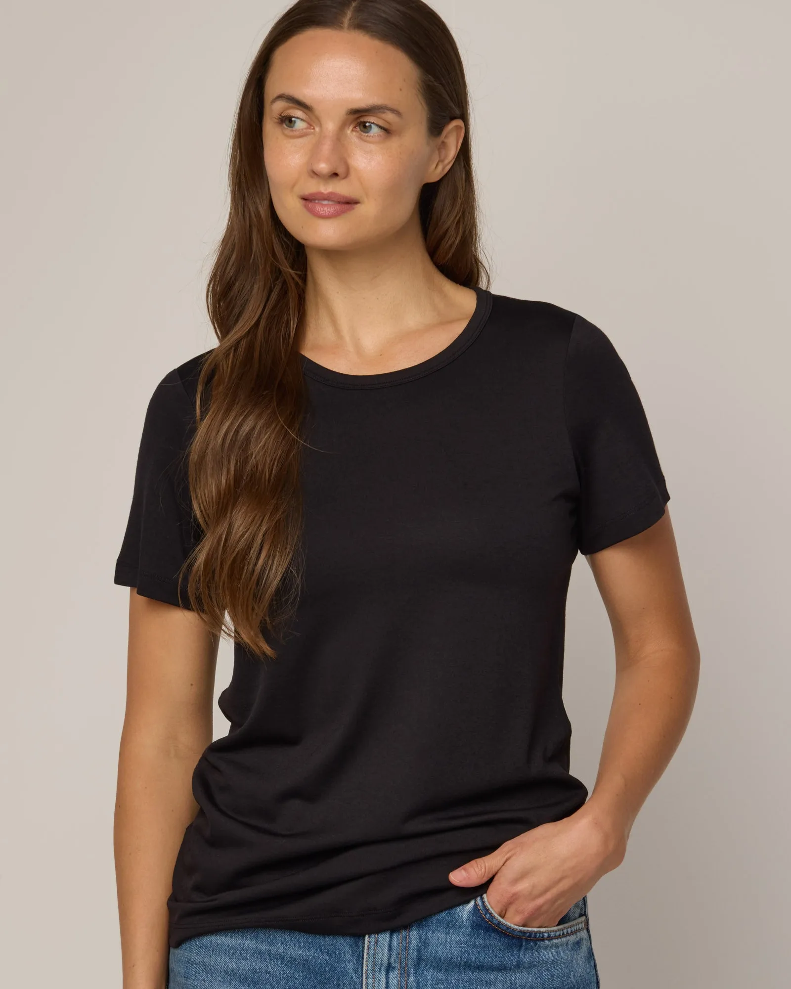 Cara Signature Fitted Tee