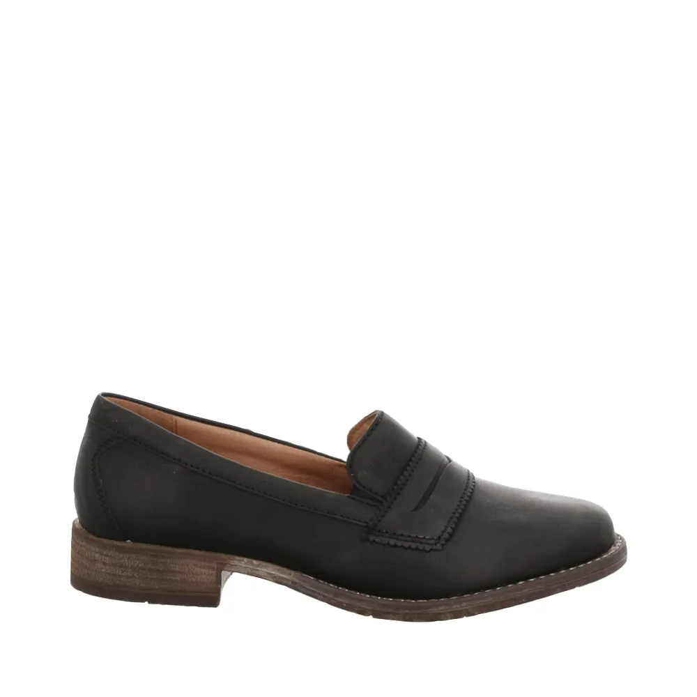 Josef Seibel Women's Sienna 96 Leather Loafer in Black