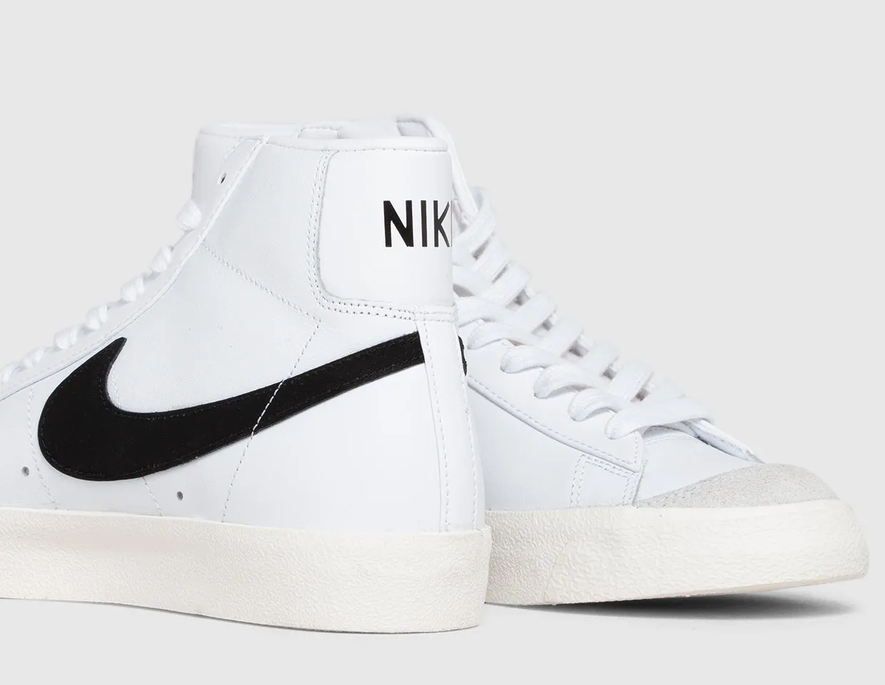 Nike Blazer Mid '77 Vintage White / Black