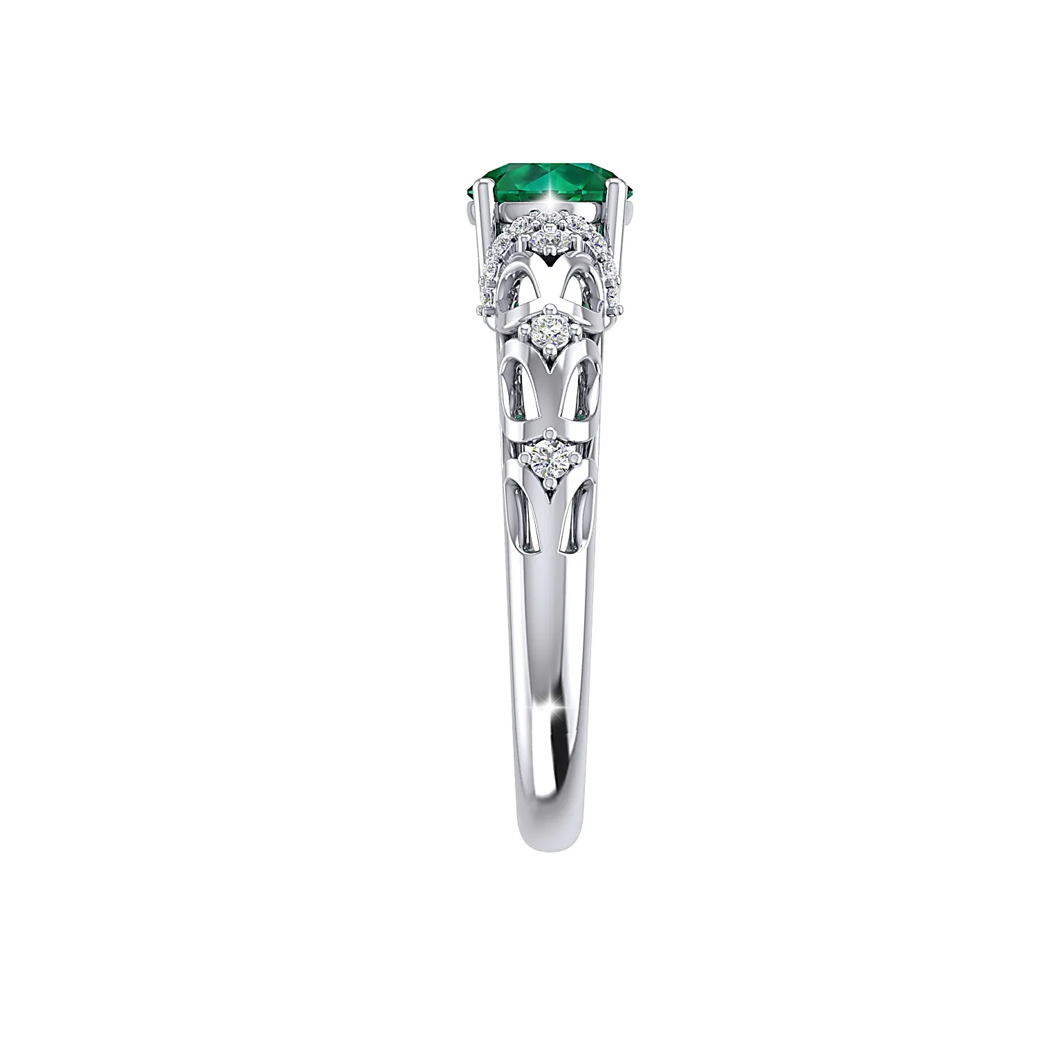 THE VIBRANT EMERALD RING