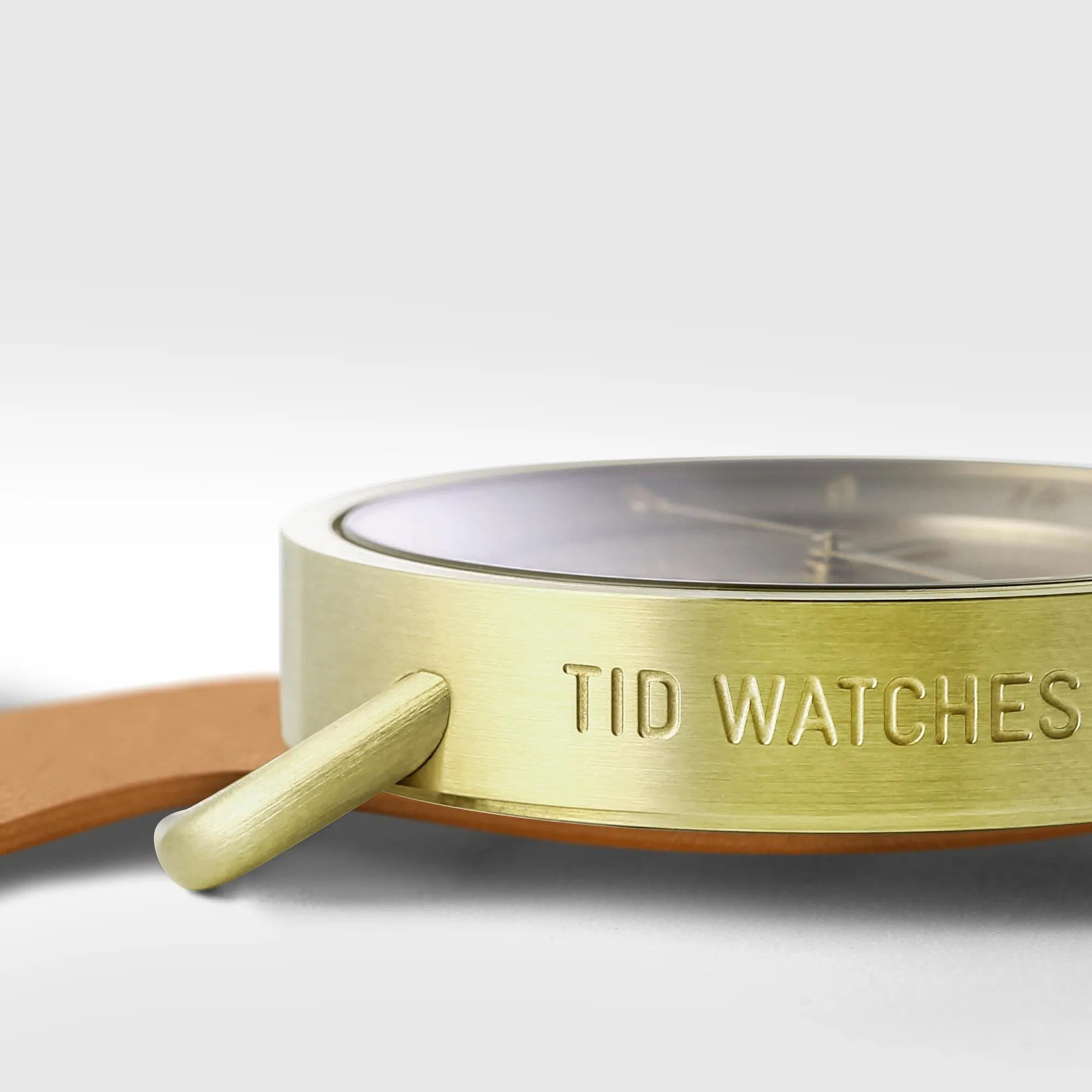 TID No.1 Gold Dial / Black Leather Strap / Gold Buckle