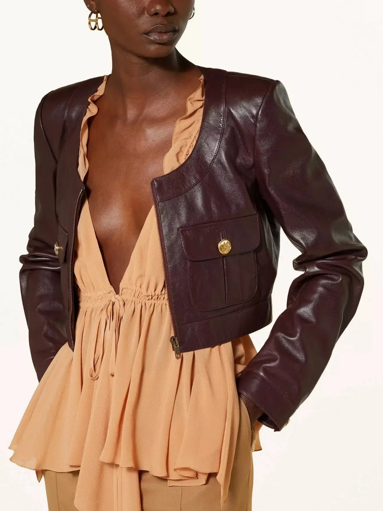 Women’s Cropped Leather Jacket with Scoop Collar and Buttoned Pockets